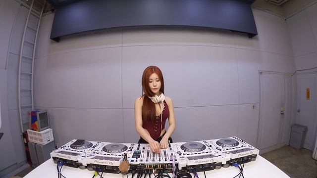 DJ U.na – KOREAN BOUNCE MIX 2025 디제이 유나와 함께 신나는 파티파티 !