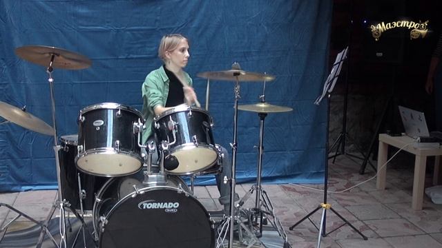 Полина Лекарчук - Holiday (Green Day)