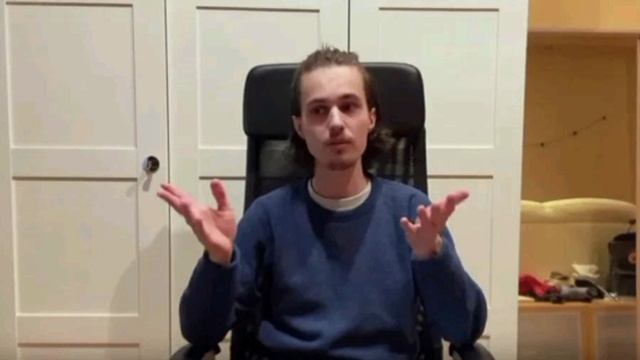 Суд в Москве заочно арестовал комика Александра Долгополова по делу о реабилитации нацизма.