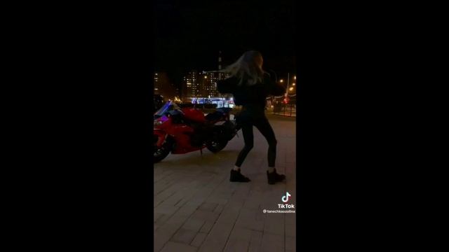 = МОТОТАНЯ : ТАНЦЫ =