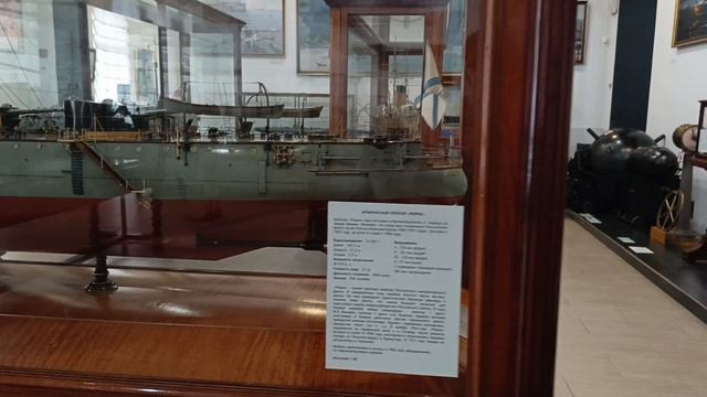 6-ой день в Питере. Военно-морской музей , ресторан Санта - Глория.Последний день!