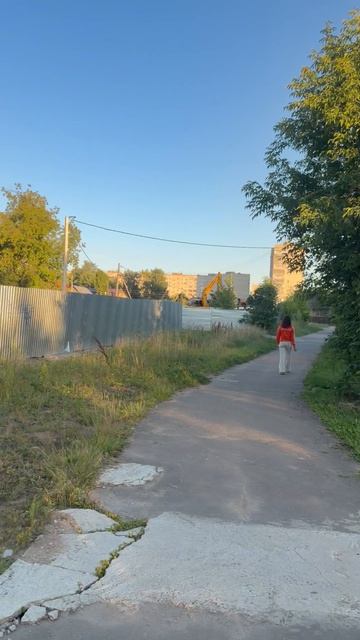 Когда Электросталь становится волшебной: закат и тихая прогулка.