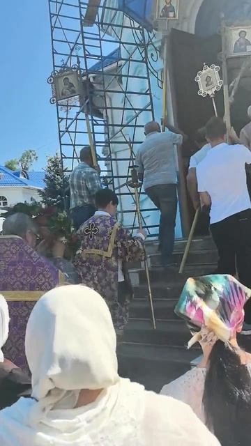 Крест ход в праздник Животворящего Креста Господня