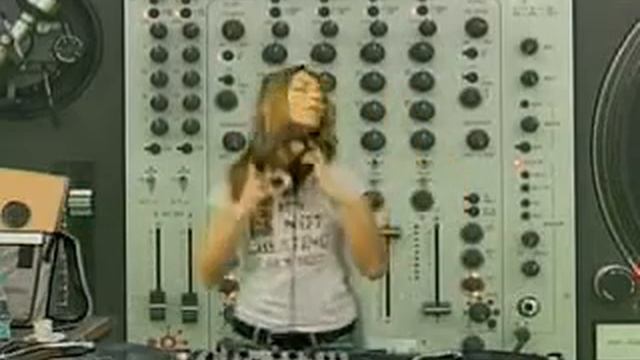 Nina Kraviz - Live @ RTS.FM 31.10.2009