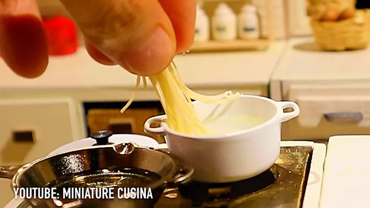 Вкусные миниатюрные спагетти  Лучший рецепт миниатюрной готовки  Miniature Cuisina