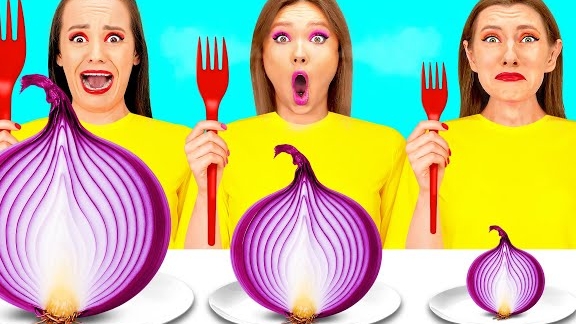 Большая, Средняя или Маленькая Тарелка Челлендж | Смешные Кухонные Моменты