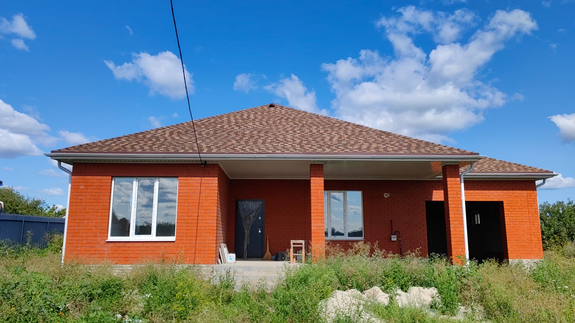 Продается дом в с. Д. Игуменка Белгородская обл. т. 89102239000
