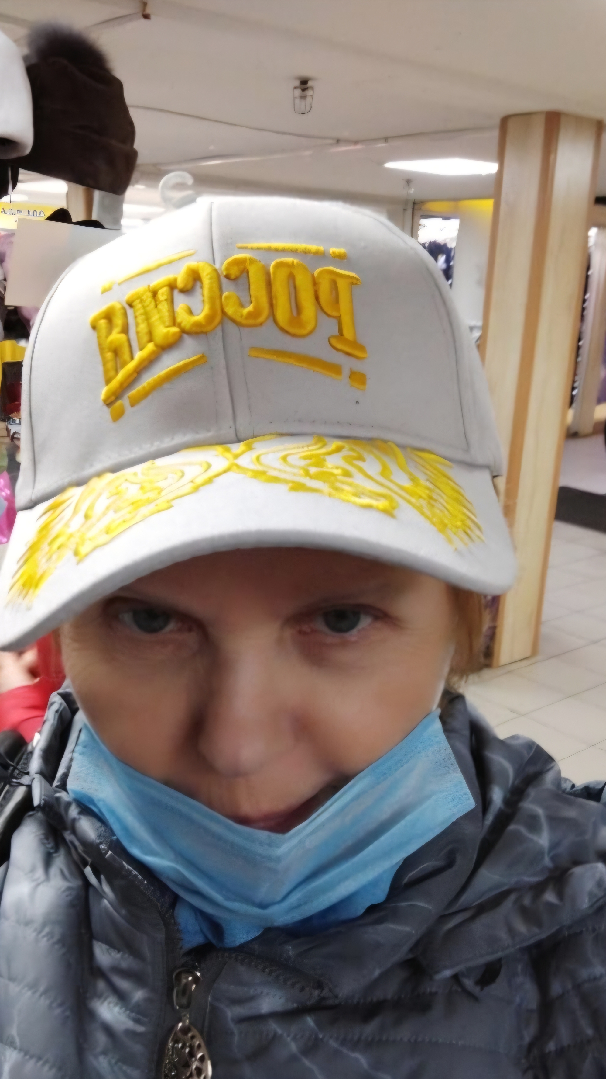 Крутая блогерша на дому.