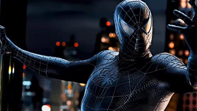 Spider Man едит
