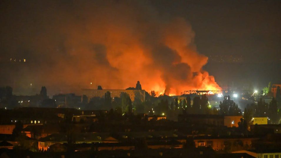 МОМЕНТ ПОРАЖЕНИЯ Fire Point СЕГОДНЯ В КИЕВЕ. ВИДЕО.