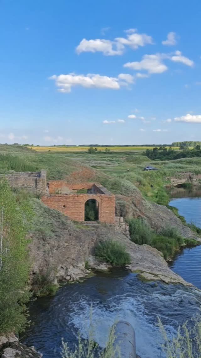 Тарсьминская ГЭС  индустриальные руины на реке Тарсьма
