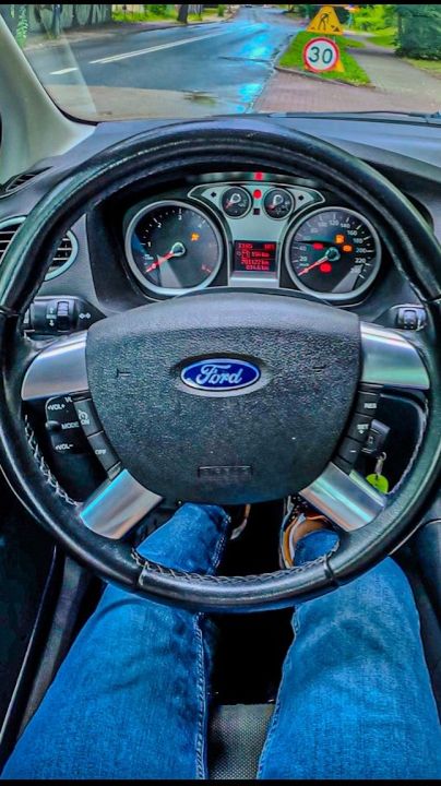 2010 Ford Focus - ТЕСТ ДРАЙВ ОТ ПЕРВОГО ЛИЦА