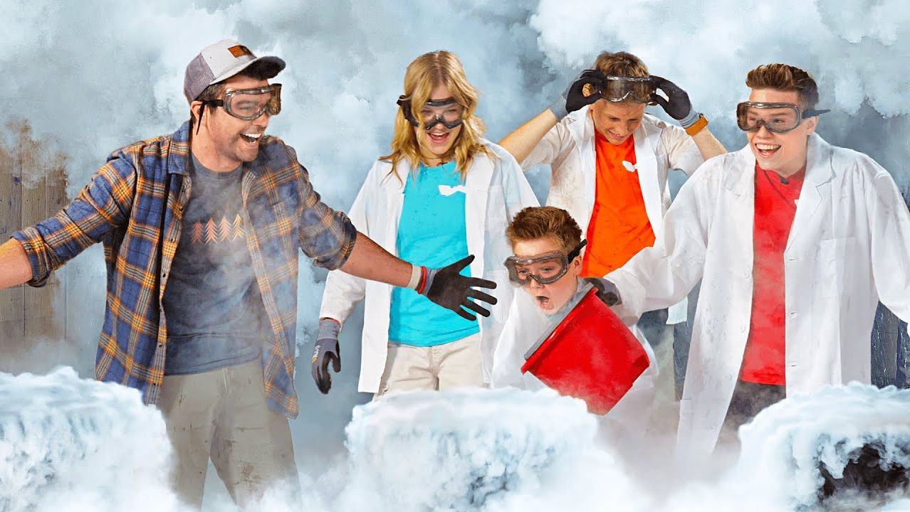 Эксперименты с жидким азотом с Ninja Kidz