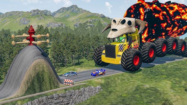 Гигантский ЛАВОВЫЙ ТАНКЕР MACK TRUCK Мак Трак ПРОТИВ машин Маккуина и полицейской машины