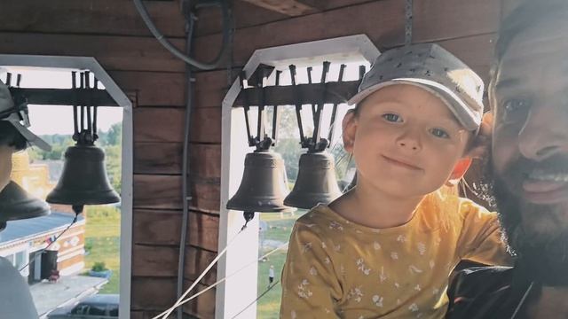 Побывали на колокольне, позвонили в колокола!