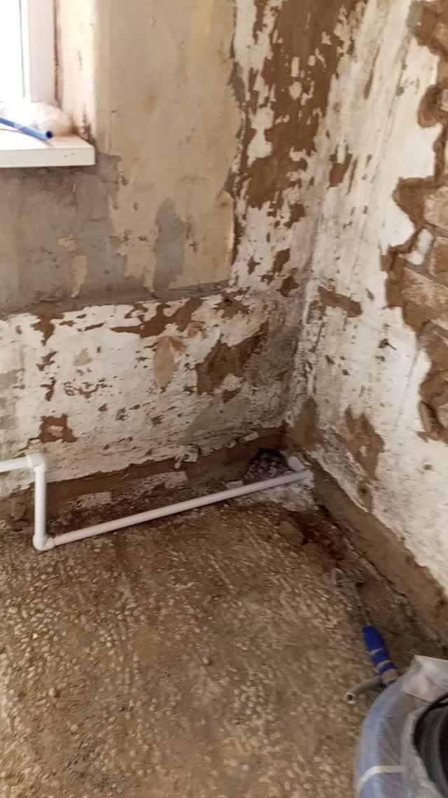 Продолжаю делать людям пластиковое отопление и немного тёплого пола .