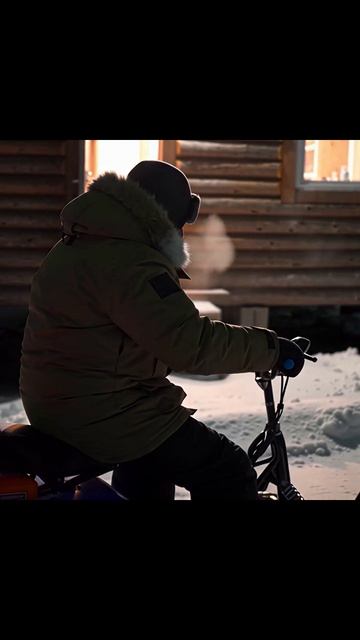 Буксировщик СИГМА (Ижтехмаш), на гусенице 500, с лыжным модулем и реверсом, обзор на канале