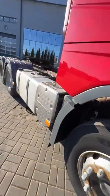 Купить Volvo FH13 - 2015