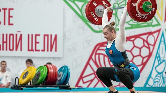 Старооскольская тяжелоатлетка Мария Груздова стала чемпионкой Спартакиады народов России