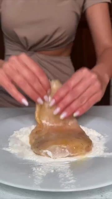 Куриное филе в лимонном соусе