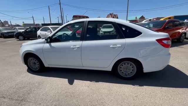 Lada (ВАЗ) 	Granta	2023	белый	XTA219140P0484096