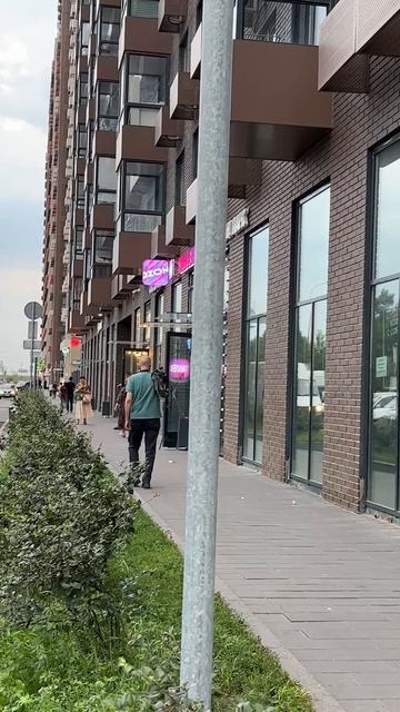 Коммерческое помещение свободного назначения , мкрн Парковый 2к1
