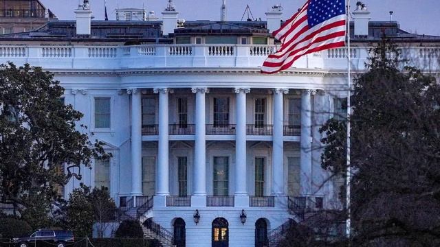 Американист раскрыл, зачем в США заявляют о ядерном ударе по Ирану.
