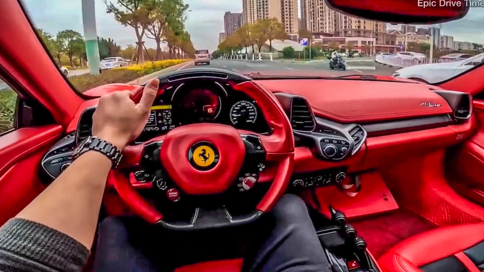 Ferrari 458 Italia POV DRIVE в 4К!