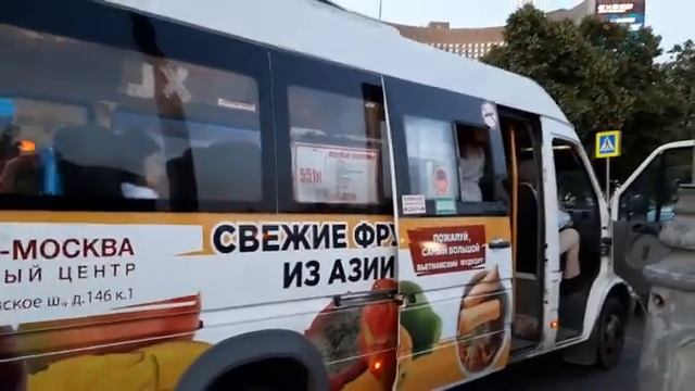 Маршрутка Луидор-223237(MB Sprinter Classic) следует по маршруту 551к 