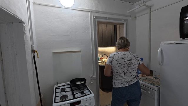 Муж отделяется от меня. Все врозь!