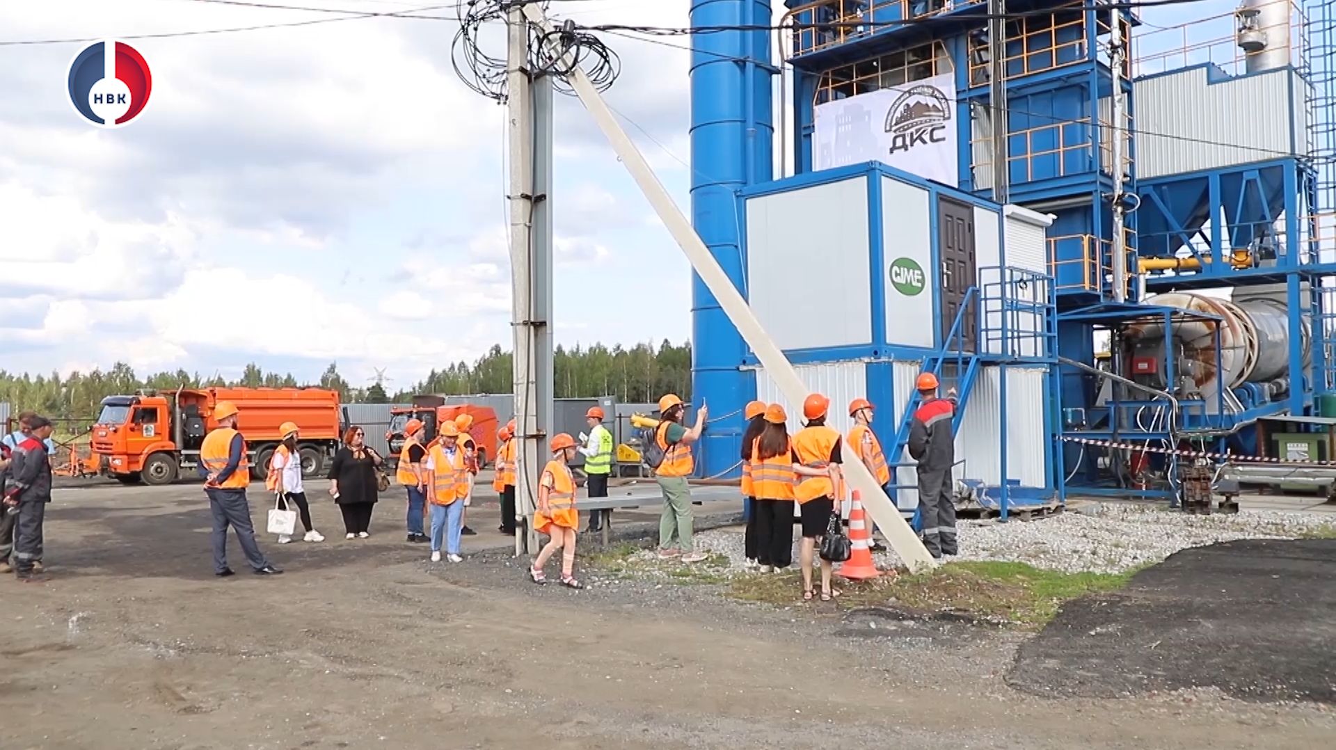 Городская Дорожная коммунальная служба провела первую экскурсию на своем предприятии