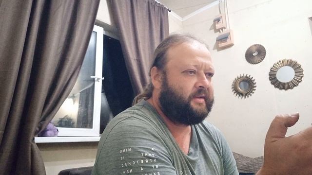Всегда стараюсь прислушиваться к советам зрителей, но иногда делаю по-своему
