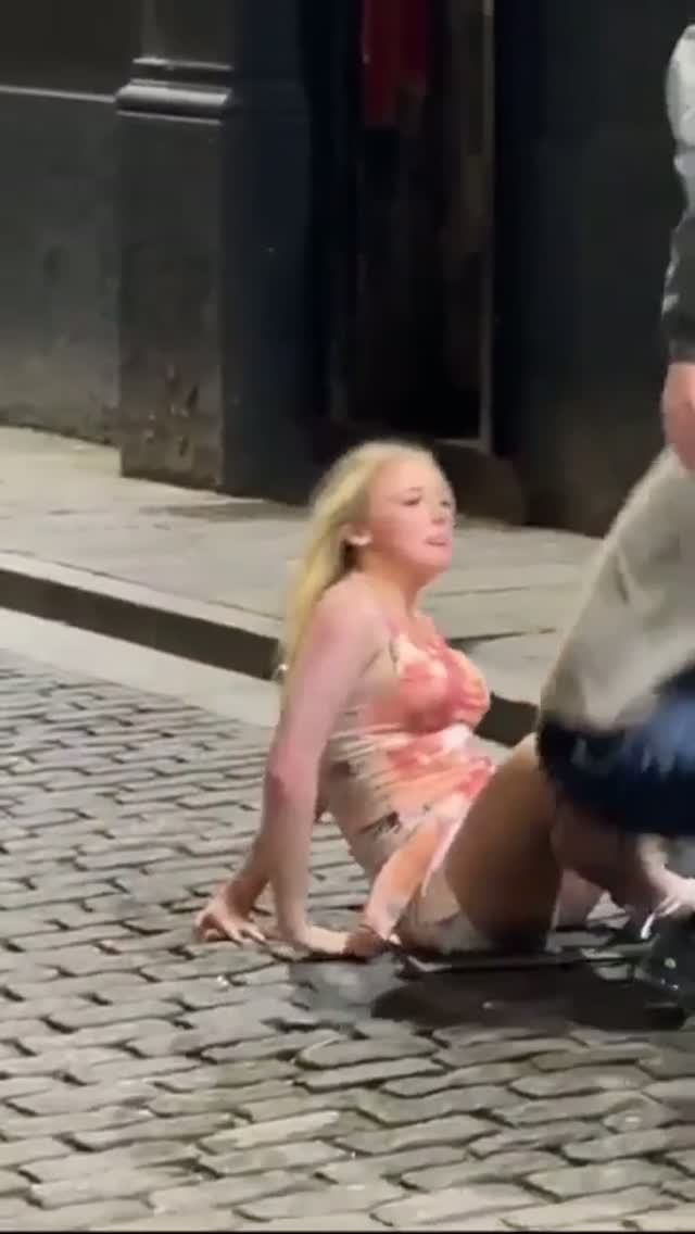 Европа не спит, догорает рассвет...