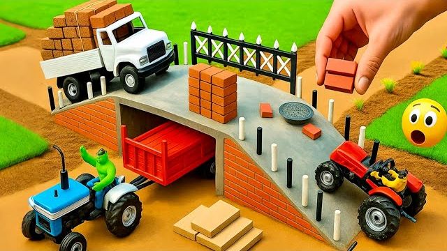 Мини-трактор своими руками строит прочный кирпично-бетонный мост для грузовиков после того, как его