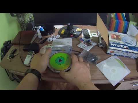 нашел плеер на CD дисках новый