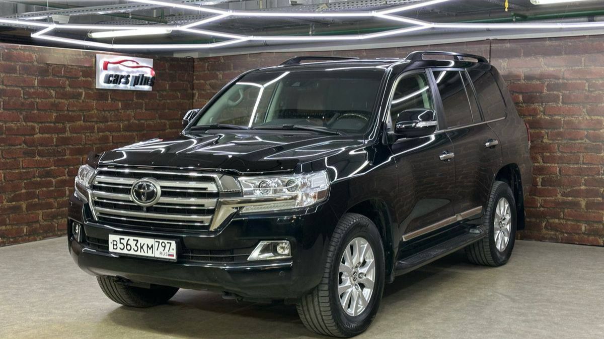 🚘 Toyota Land Cruiser 200 Series Рестайлинг 2