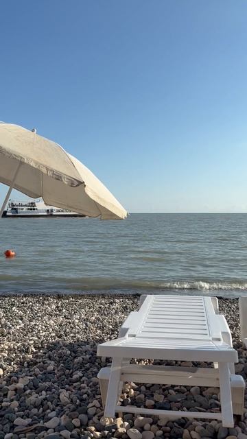 Сухум, третий день. Море