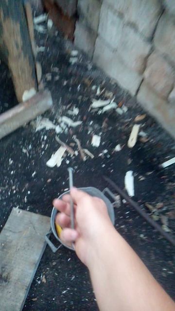 Зачем такие большие гвозди,стройка по  плану