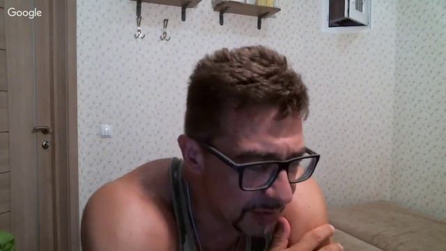 349. Чем неосведомленный человек отличается от тупого