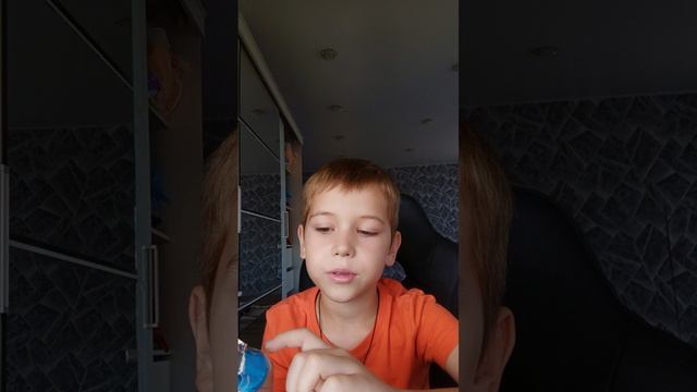 1000009561.mp4