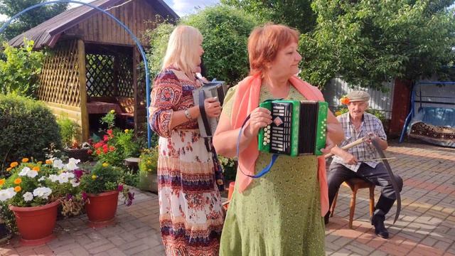 Ансамбль сельский тружеников 19.08.26.