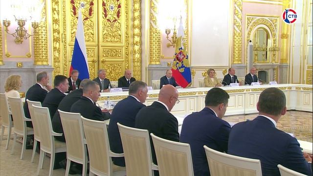 На Совете по стратегическому развитию и нацпроектам при Президенте обсудили поддержку регионов