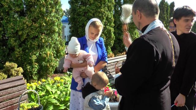 Православные верующие отметили Яблочный Спас