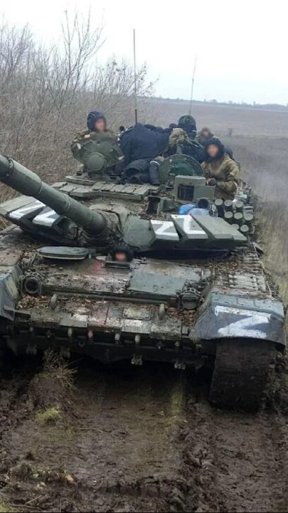 Уж пятый год _ Виталий Молокин