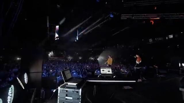 мне её глаза нравятся