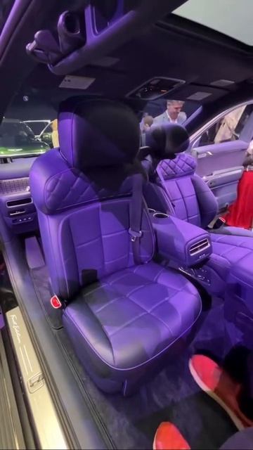 Новый Genesis GV90

Корейцы представили новый большой кроссовер Genesis GV90. В базовом исполнении у