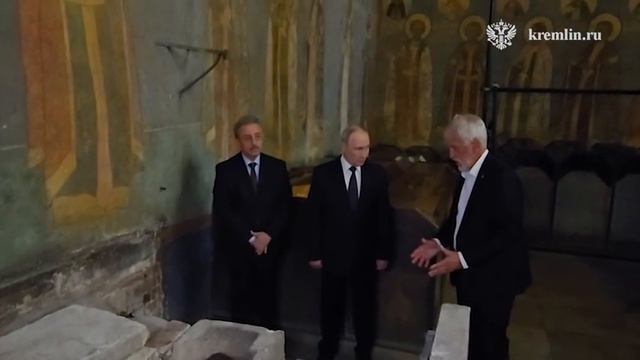 Владимир Путин посетил Архангельский собор Московского Кремля, 20 августа 2026 года