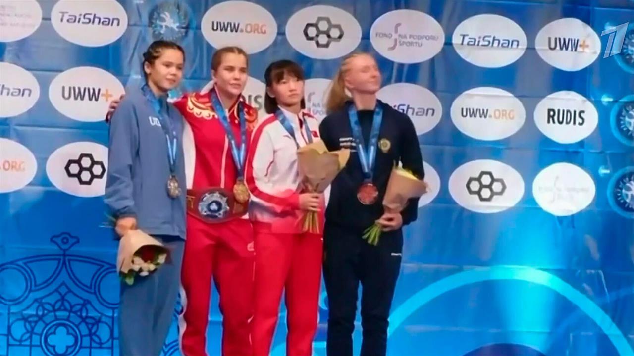 Наши юниоры выиграли серебро в командном турнире Чемпионата Европы в Загребе