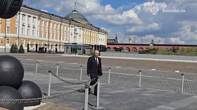 Владимир Путин посетил Архангельский собор Московского Кремля, 20 августа 2026 года