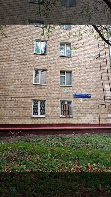 Расселенные дома на Речном вокзале